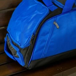 Easton Dugout Wheeled Equipment Bag Red 19 Easton Dugout Wheeled Equipment Bag Red -SOFTBALL Sales a32 056 03