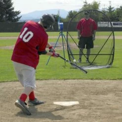 Jugs M7000 Small-Ball Pitching Machine -SOFTBALL Sales a33 725 new 04